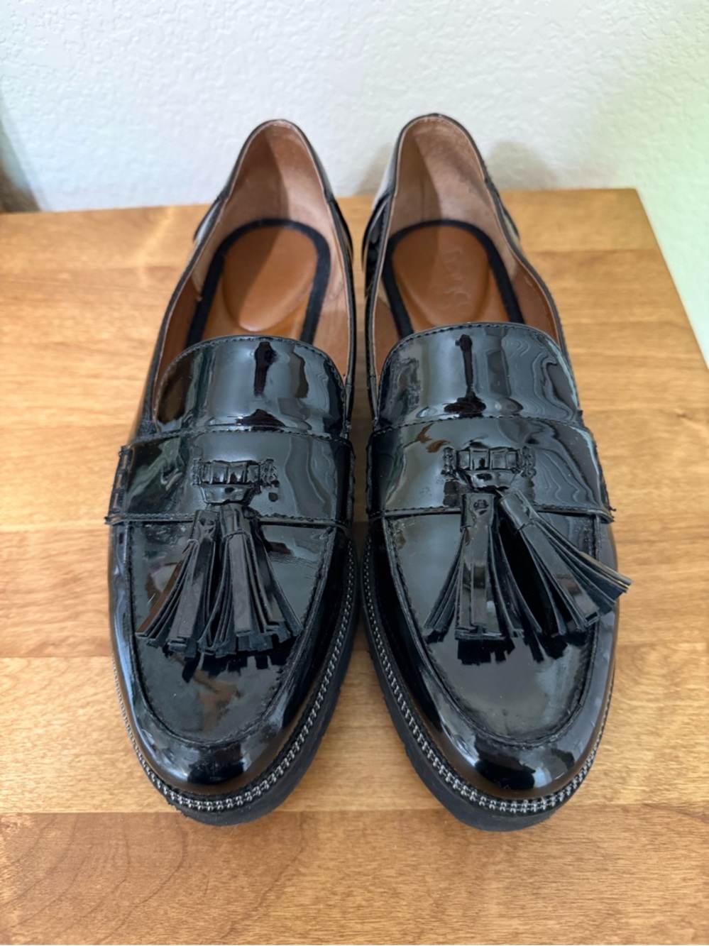 Franco Sarto Black Brody Slip On Tassel Chunky
Sole Patent Loafer SZ 7.5
Women's